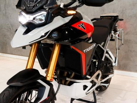 TRIUMPH Tiger 900 RALLY PR�, Foto 2
