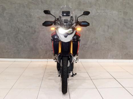 TRIUMPH Tiger 900 RALLY PR�, Foto 3