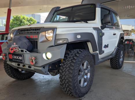 TROLLER T4 3.2 XLT 4X4 TURBO DIESEL INTERCOOLER, Foto 3 TROLLER T4 3.2 XLT 4X4 TURBO DIESEL INTERCOOLER, Foto 3