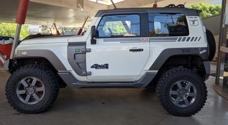 TROLLER T4 3.2 XLT 4X4 TURBO DIESEL INTERCOOLER, Foto 4 TROLLER T4 3.2 XLT 4X4 TURBO DIESEL INTERCOOLER, Foto 4