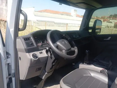 VOLKSWAGEN 11-180 DRC 4X2 NOVA DELIVERY, Foto 2