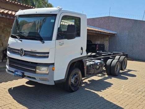 VOLKSWAGEN 13-180 DELIVERY 6X2, Foto 3