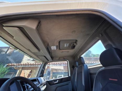 VOLKSWAGEN 13-180 DELIVERY 6X2, Foto 9