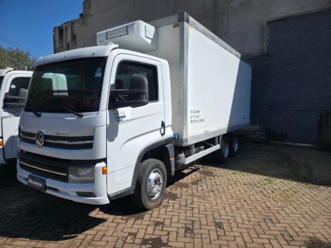 VOLKSWAGEN 13-180 DELIVERY 6X2, Foto 3