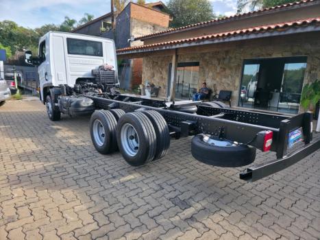 VOLKSWAGEN 13-180 DELIVERY 6X2, Foto 6