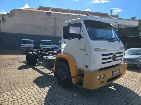 VOLKSWAGEN 15-180 , Foto 2