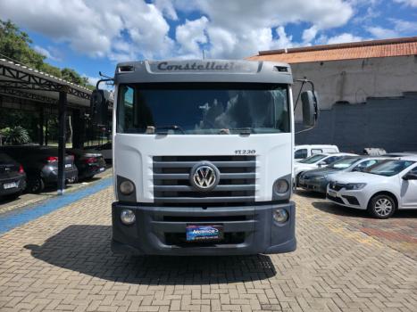 VOLKSWAGEN 17-230 E CONSTELLATION, Foto 1