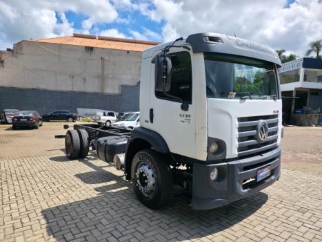 VOLKSWAGEN 17-230 E CONSTELLATION, Foto 2