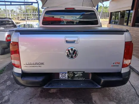 VOLKSWAGEN Amarok 2.0 16V 4X4 CABINE DUPLA TRENDLINE TURBO INTERCOOLER AUTOMTICO, Foto 4