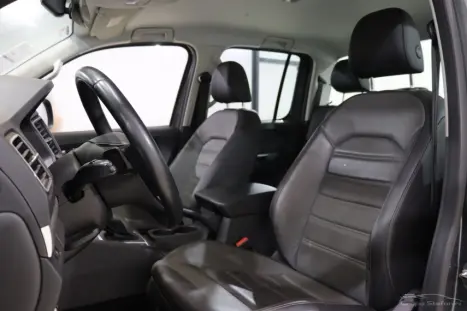 VOLKSWAGEN Amarok 2.0 16V 4X4 CABINE DUPLA HIGHLINE TURBO INTERCOOLER AUTOMÁTICO, Foto 7 VOLKSWAGEN Amarok 2.0 16V 4X4 CABINE DUPLA HIGHLINE TURBO INTERCOOLER AUTOMÁTICO, Foto 7