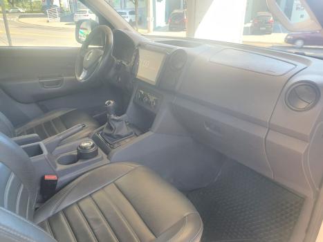 VOLKSWAGEN Amarok 2.0 16V 4X4 CABINE SIMPLES TURBO INTERCOOLER, Foto 7 VOLKSWAGEN Amarok 2.0 16V 4X4 CABINE SIMPLES TURBO INTERCOOLER, Foto 7