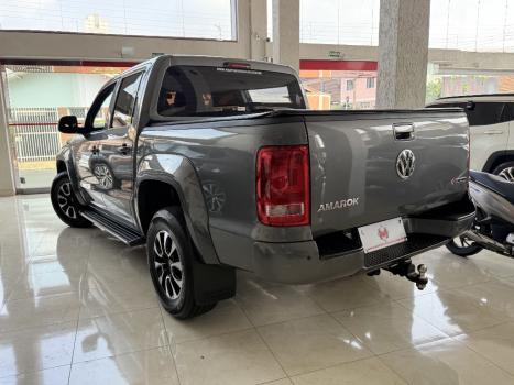 VOLKSWAGEN Amarok 2.0 16V 4X4 CABINE DUPLA COMFORTLINE TURBO INTERCOOLER AUTOMÁTICO, Foto 4 VOLKSWAGEN Amarok 2.0 16V 4X4 CABINE DUPLA COMFORTLINE TURBO INTERCOOLER AUTOMÁTICO, Foto 4