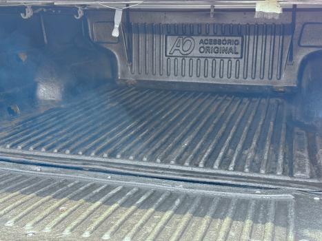 VOLKSWAGEN Amarok 2.0 16V 4X4 CABINE DUPLA  HIGHLINE TURBO INTERCOOLER, Foto 23 VOLKSWAGEN Amarok 2.0 16V 4X4 CABINE DUPLA  HIGHLINE TURBO INTERCOOLER, Foto 23