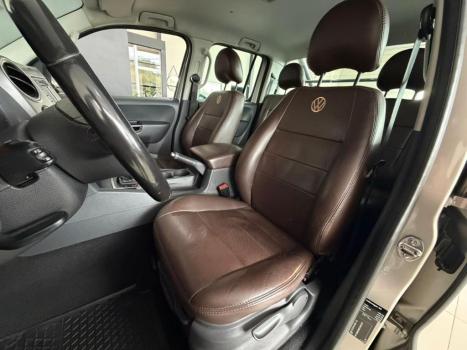 VOLKSWAGEN Amarok 2.0 16V 4X4 CABINE DUPLA HIGHLINE TURBO INTERCOOLER AUTOMTICO, Foto 9