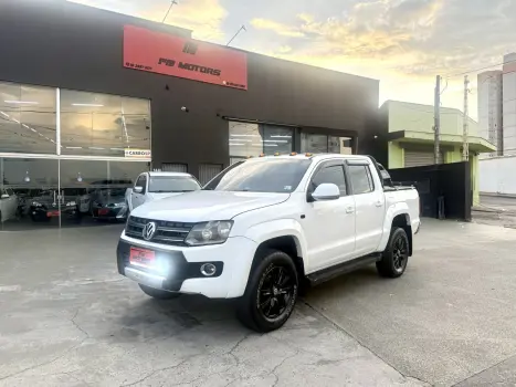 VOLKSWAGEN Amarok 2.0 16V 4X4 CABINE DUPLA HIGHLINE TURBO INTERCOOLER AUTOM�TICO, Foto 2