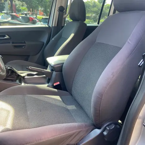 VOLKSWAGEN Amarok 2.0 16V 4X4 CABINE DUPLA TRENDLINE TURBO INTERCOOLER, Foto 10