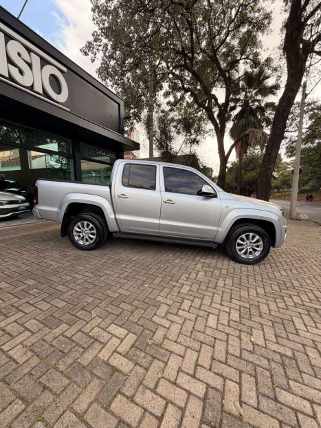 VOLKSWAGEN Amarok 2.0 16V 4X4 CABINE DUPLA COMFORTLINE TURBO INTERCOOLER AUTOM�TICO, Foto 3