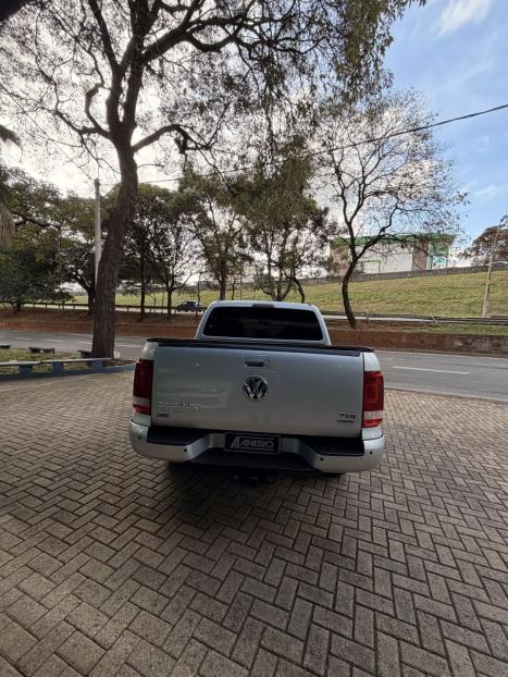 VOLKSWAGEN Amarok 2.0 16V 4X4 CABINE DUPLA COMFORTLINE TURBO INTERCOOLER AUTOM�TICO, Foto 5