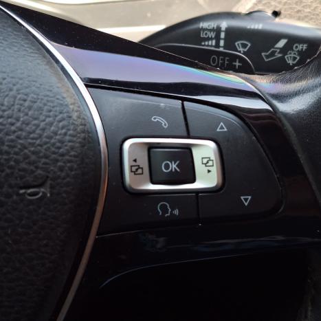 VOLKSWAGEN Amarok 3.0 V6 CABINE DUPLA HIGHLINE 4X4 TURBO INTERCOOLER AUTOMTICO, Foto 13