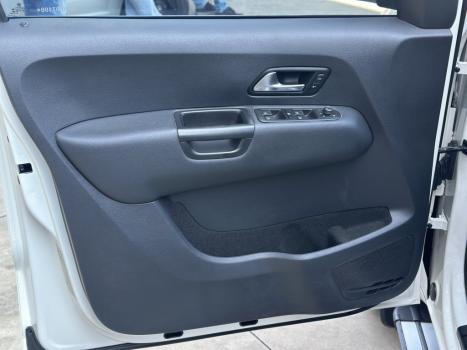 VOLKSWAGEN Amarok 3.0 V6 CABINE DUPLA HIGHLINE 4X4 TURBO INTERCOOLER AUTOMTICO, Foto 15