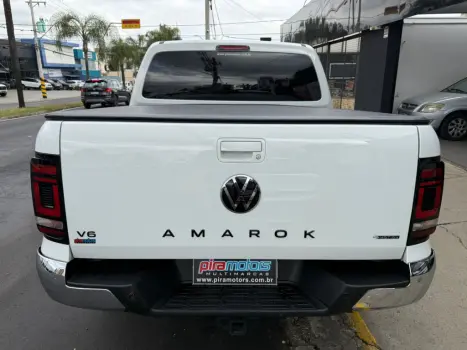 VOLKSWAGEN Amarok 3.0 V6 CABINE DUPLA HIGHLINE 4X4 TURBO INTERCOOLER AUTOMÁTICO, Foto 6 VOLKSWAGEN Amarok 3.0 V6 CABINE DUPLA HIGHLINE 4X4 TURBO INTERCOOLER AUTOMÁTICO, Foto 6