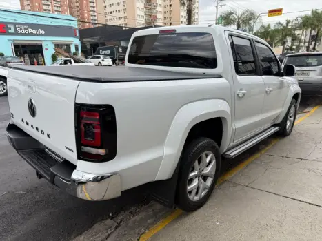 VOLKSWAGEN Amarok 3.0 V6 CABINE DUPLA HIGHLINE 4X4 TURBO INTERCOOLER AUTOMÁTICO, Foto 7 VOLKSWAGEN Amarok 3.0 V6 CABINE DUPLA HIGHLINE 4X4 TURBO INTERCOOLER AUTOMÁTICO, Foto 7