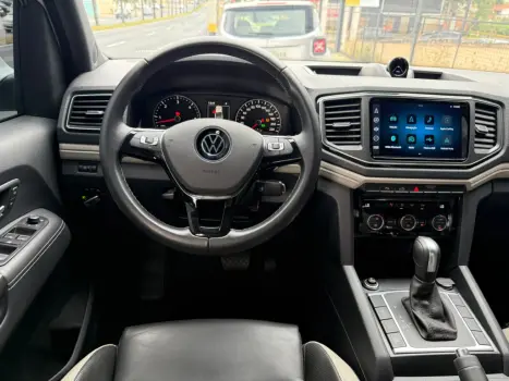 VOLKSWAGEN Amarok 3.0 V6 CABINE DUPLA HIGHLINE 4X4 TURBO INTERCOOLER AUTOMÁTICO, Foto 9 VOLKSWAGEN Amarok 3.0 V6 CABINE DUPLA HIGHLINE 4X4 TURBO INTERCOOLER AUTOMÁTICO, Foto 9