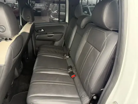 VOLKSWAGEN Amarok 3.0 V6 CABINE DUPLA HIGHLINE 4X4 TURBO INTERCOOLER AUTOMÁTICO, Foto 13 VOLKSWAGEN Amarok 3.0 V6 CABINE DUPLA HIGHLINE 4X4 TURBO INTERCOOLER AUTOMÁTICO, Foto 13