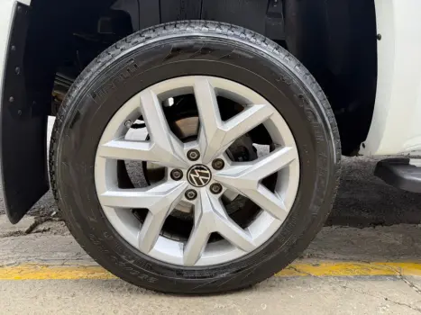 VOLKSWAGEN Amarok 3.0 V6 CABINE DUPLA HIGHLINE 4X4 TURBO INTERCOOLER AUTOMÁTICO, Foto 14 VOLKSWAGEN Amarok 3.0 V6 CABINE DUPLA HIGHLINE 4X4 TURBO INTERCOOLER AUTOMÁTICO, Foto 14