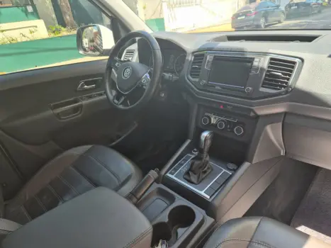 VOLKSWAGEN Amarok 3.0 V6 CABINE DUPLA CONFORT 4X4 TURBO INTERCOOLER AUTOMTICO, Foto 7