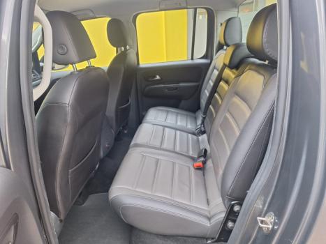 VOLKSWAGEN Amarok 3.0 V6 CABINE DUPLA HIGHLINE 4X4 TURBO INTERCOOLER AUTOMTICO, Foto 6