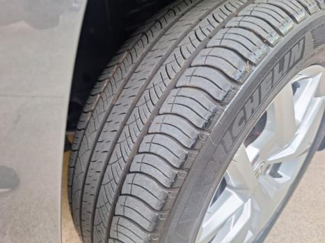 VOLKSWAGEN Amarok 3.0 V6 CABINE DUPLA HIGHLINE 4X4 TURBO INTERCOOLER AUTOMTICO, Foto 11