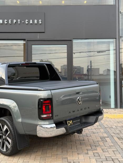 VOLKSWAGEN Amarok 3.0 V6 CABINE DUPLA HIGHLINE EXTREME 4X4 TURBO INTERCOOLER AUTOMTICO, Foto 11