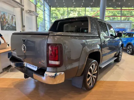 VOLKSWAGEN Amarok 3.0 V6 CABINE DUPLA HIGHLINE EXTREME 4X4 TURBO INTERCOOLER AUTOMTICO, Foto 9