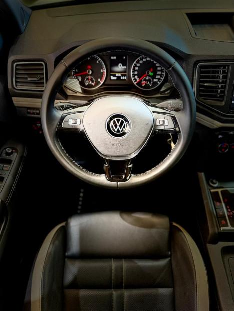 VOLKSWAGEN Amarok 3.0 V6 CABINE DUPLA HIGHLINE 4X4 TURBO INTERCOOLER AUTOMTICO, Foto 6