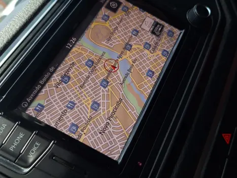 VOLKSWAGEN Amarok 3.0 V6 CABINE DUPLA HIGHLINE 4X4 TURBO INTERCOOLER AUTOM�TICO, Foto 12