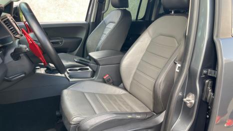 VOLKSWAGEN Amarok 3.0 V6 CABINE DUPLA HIGHLINE 4X4 TURBO INTERCOOLER AUTOM�TICO, Foto 16