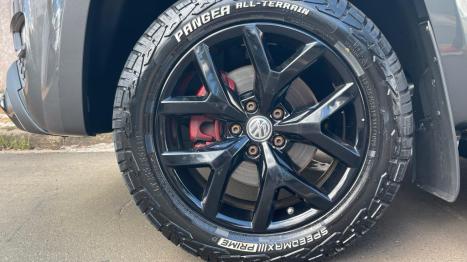 VOLKSWAGEN Amarok 3.0 V6 CABINE DUPLA HIGHLINE 4X4 TURBO INTERCOOLER AUTOM�TICO, Foto 20