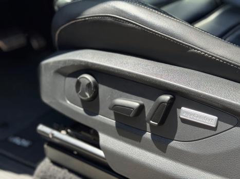 VOLKSWAGEN Amarok 3.0 V6 CABINE DUPLA HIGHLINE EXTREME 4X4 TURBO INTERCOOLER AUTOM�TICO, Foto 11