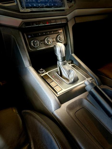 VOLKSWAGEN Amarok 3.0 V6 CABINE DUPLA HIGHLINE EXTREME 4X4 TURBO INTERCOOLER AUTOM�TICO, Foto 9