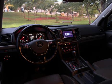 VOLKSWAGEN Amarok 3.0 V6 CABINE DUPLA HIGHLINE 4X4 TURBO INTERCOOLER AUTOM�TICO, Foto 8