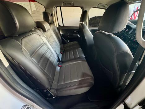 VOLKSWAGEN Amarok 3.0 V6 CABINE DUPLA HIGHLINE 4X4 TURBO INTERCOOLER AUTOM�TICO, Foto 8