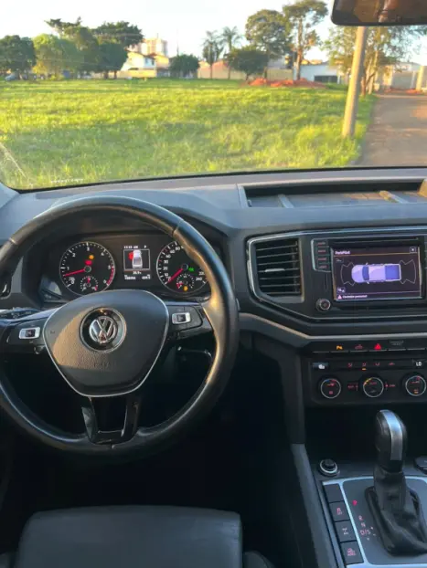 VOLKSWAGEN Amarok 3.0 V6 CABINE DUPLA HIGHLINE 4X4 TURBO INTERCOOLER AUTOM�TICO, Foto 11