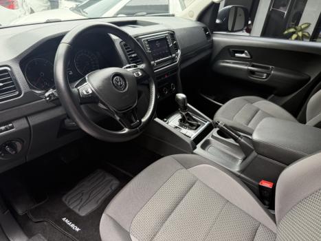 VOLKSWAGEN Amarok 3.0 V6 CABINE DUPLA COMFORT 4X4 TURBO INTERCOOLER AUTOM�TICO, Foto 16