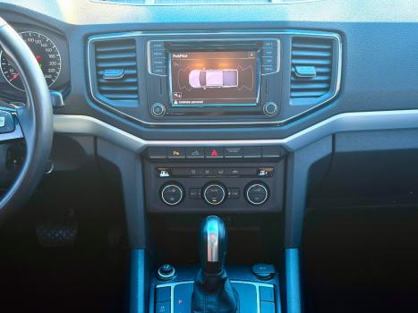 VOLKSWAGEN Amarok 3.0 V6 CABINE DUPLA HIGHLINE 4X4 TURBO INTERCOOLER AUTOM�TICO, Foto 13
