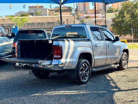 VOLKSWAGEN Amarok 3.0 V6 CABINE DUPLA HIGHLINE 4X4 TURBO INTERCOOLER AUTOM�TICO, Foto 16