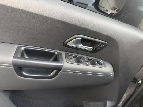 VOLKSWAGEN Amarok 3.0 V6 CABINE DUPLA HIGHLINE EXTREME 4X4 TURBO INTERCOOLER AUTOM�TICO, Foto 15