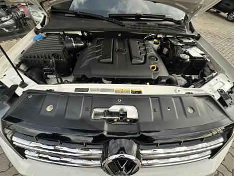 VOLKSWAGEN Amarok 3.0 V6 CABINE DUPLA HIGHLINE 4X4 TURBO INTERCOOLER AUTOM�TICO, Foto 10