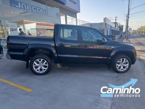 VOLKSWAGEN Amarok 3.0 V6 CABINE DUPLA HIGHLINE 4X4 TURBO INTERCOOLER AUTOM�TICO, Foto 4
