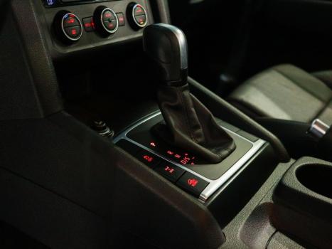 VOLKSWAGEN Amarok 3.0 V6 CABINE DUPLA HIGHLINE 4X4 TURBO INTERCOOLER AUTOM�TICO, Foto 13